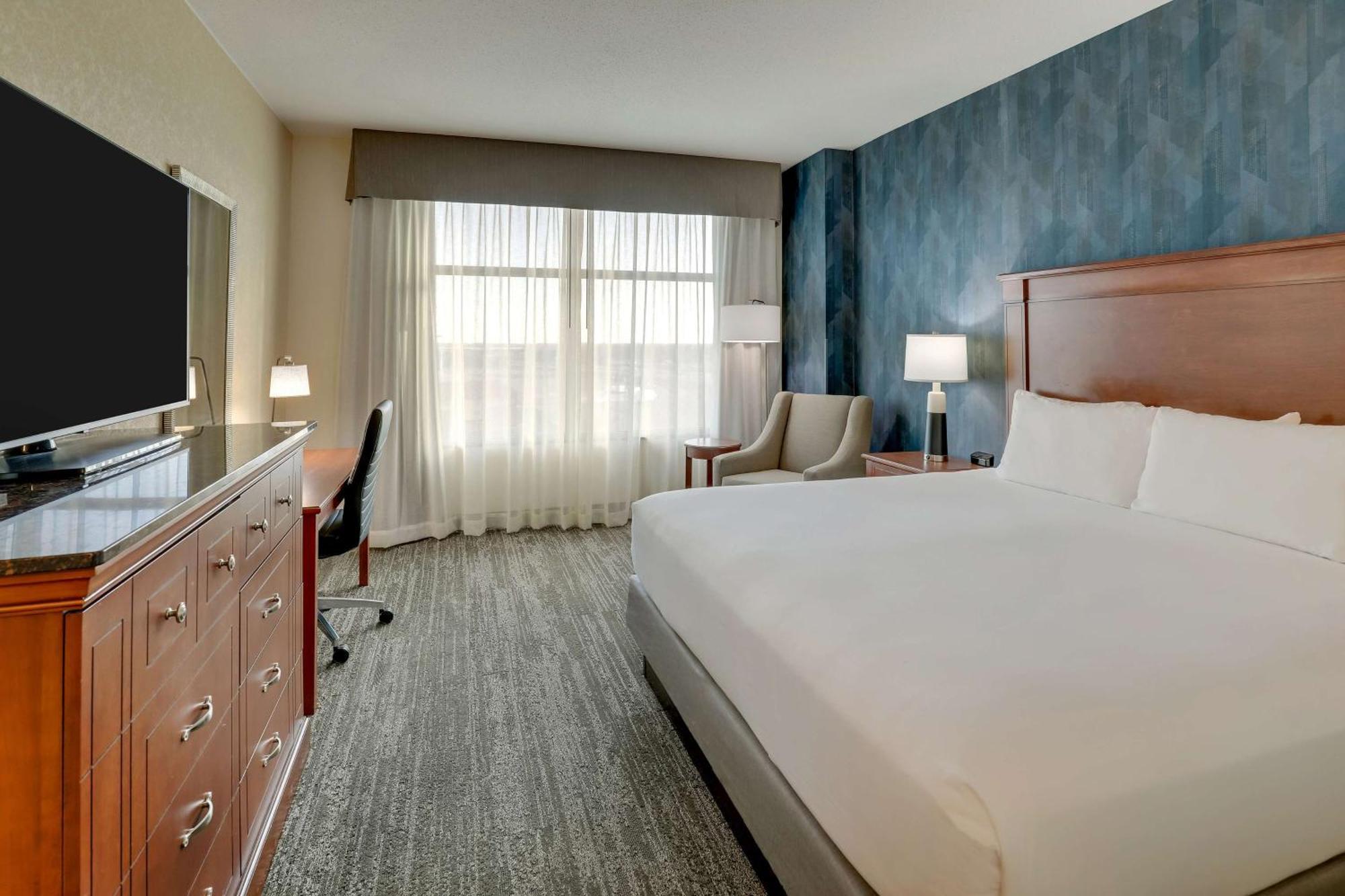 Drury Plaza Hotel Mt Vernon マウント・バーノン エクステリア 写真